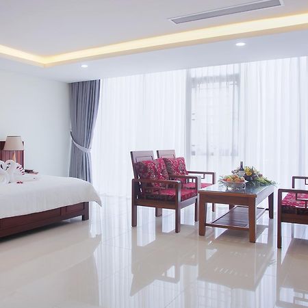Vinh Hoang Hotel Донг Хой Екстериор снимка