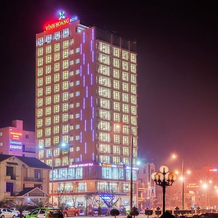 Vinh Hoang Hotel Донг Хой Екстериор снимка