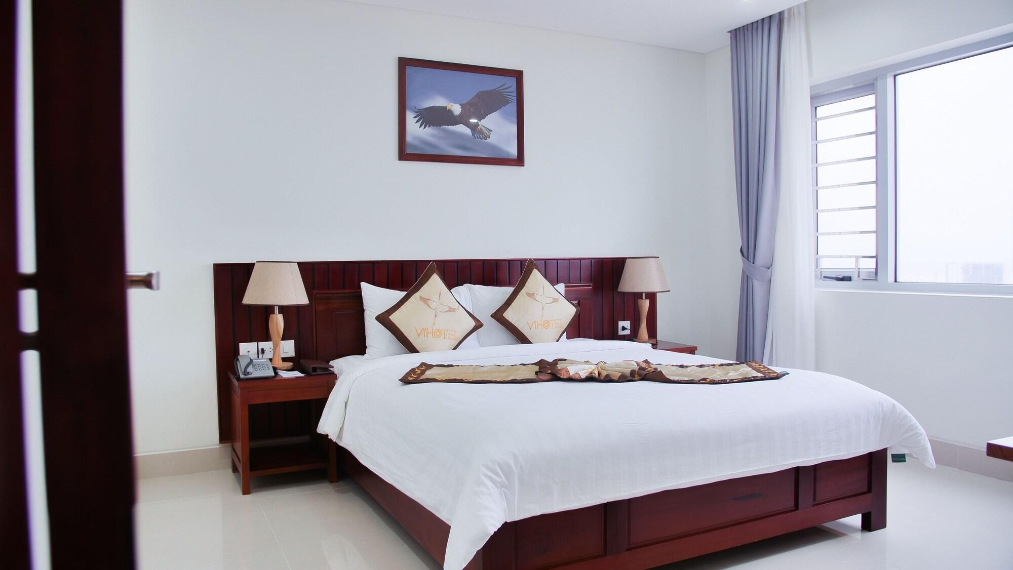 Vinh Hoang Hotel Донг Хой Екстериор снимка