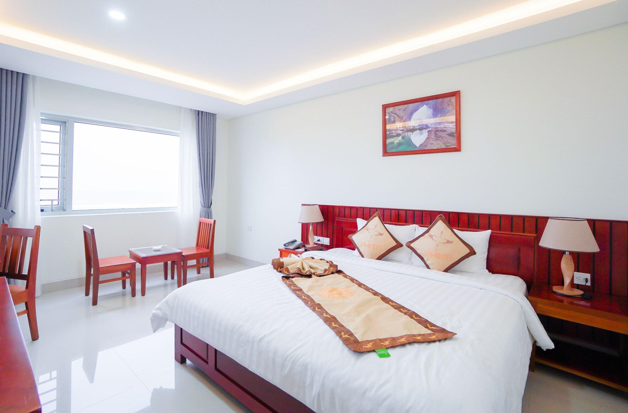 Vinh Hoang Hotel Донг Хой Екстериор снимка