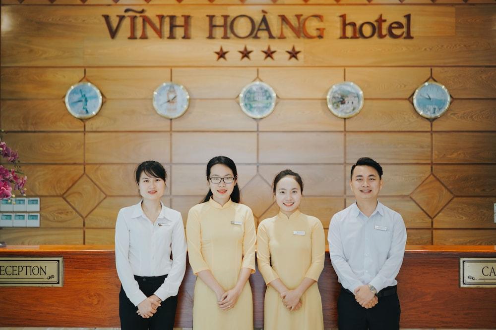 Vinh Hoang Hotel Донг Хой Екстериор снимка