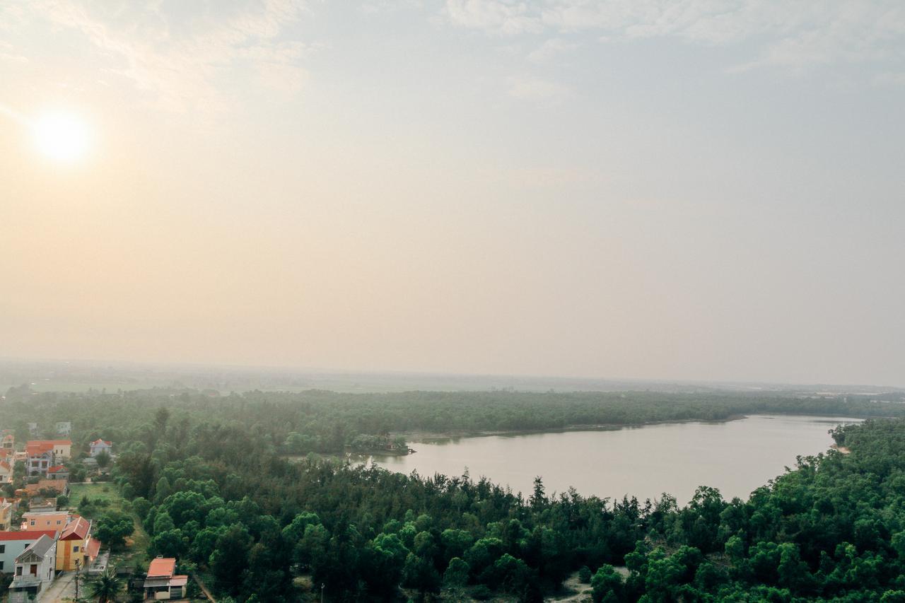 Vinh Hoang Hotel Донг Хой Екстериор снимка