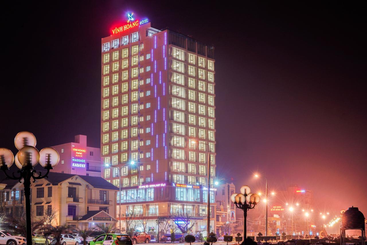Vinh Hoang Hotel Донг Хой Екстериор снимка